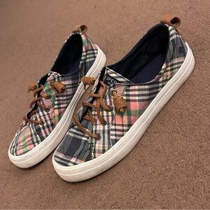 7.5 Sperry Crest Vibe Women’s Plaid Shoes